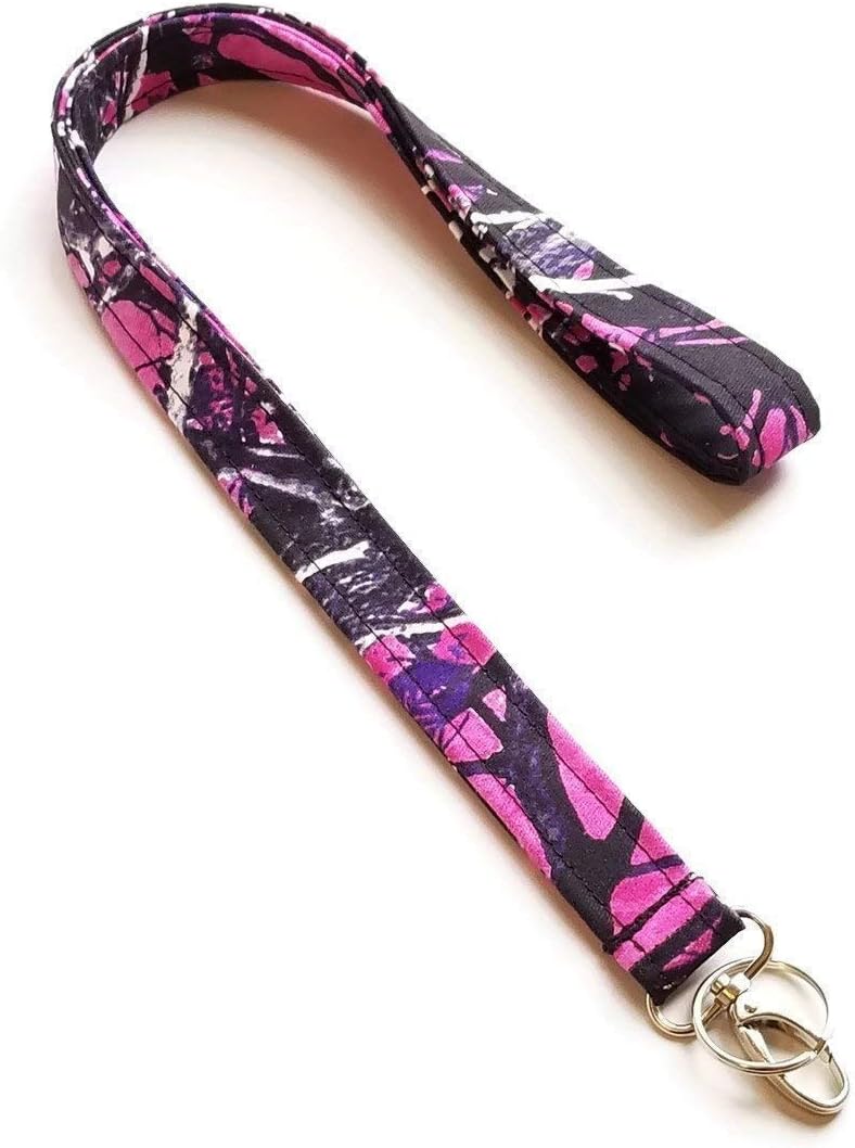Muddy Girl Camo Lanyard