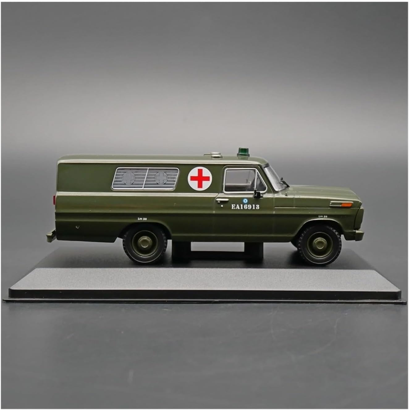 Ford F-100 1969 Ambulance Alloy Car Model for:Die Cast 1/43