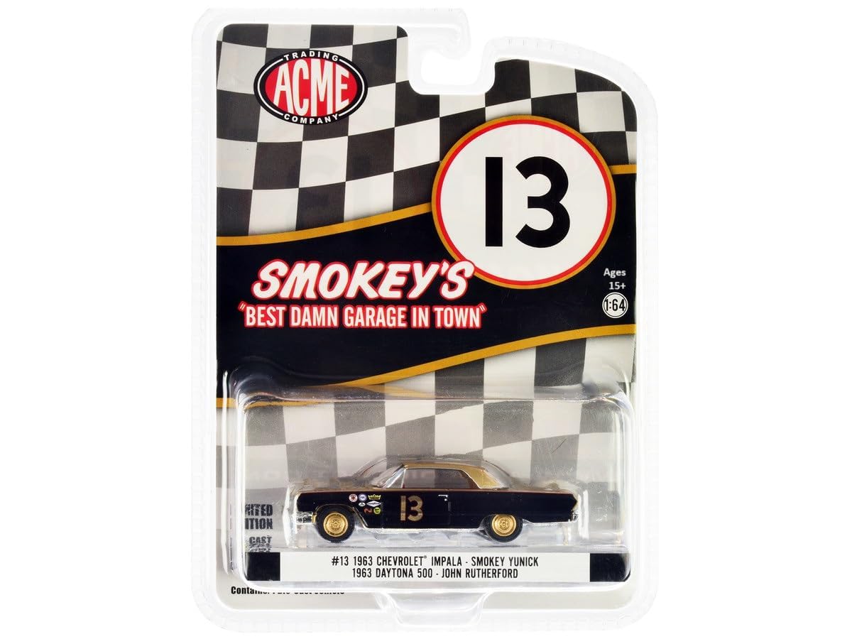 Amazon.com: Greenlight 51504 1963 Chevy Impala #13 Smokey Yunick