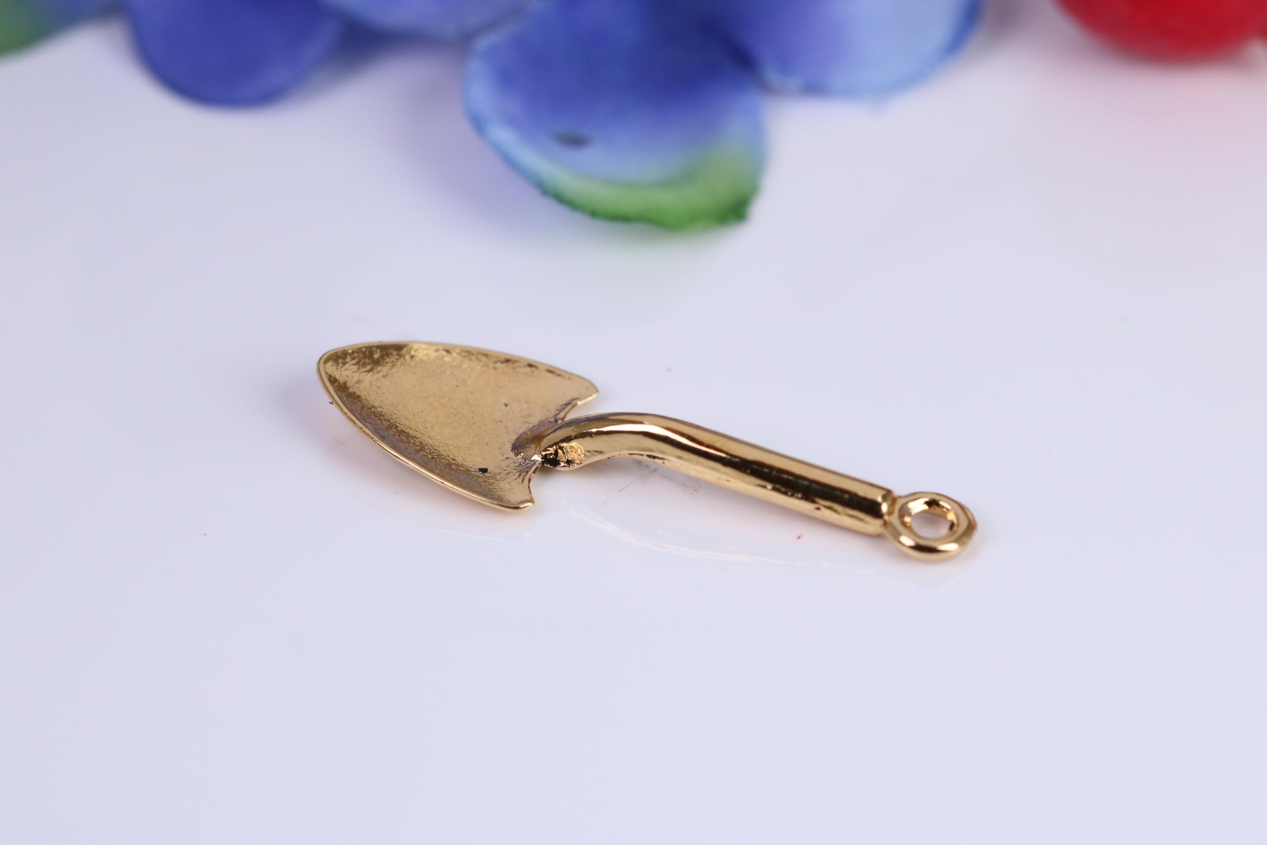 Zawieszka do łopaty ogrodowej wykonana z litego odlewu żółtego złota, brytyjska cecha probiercza, 0, Metal Żółte złoto