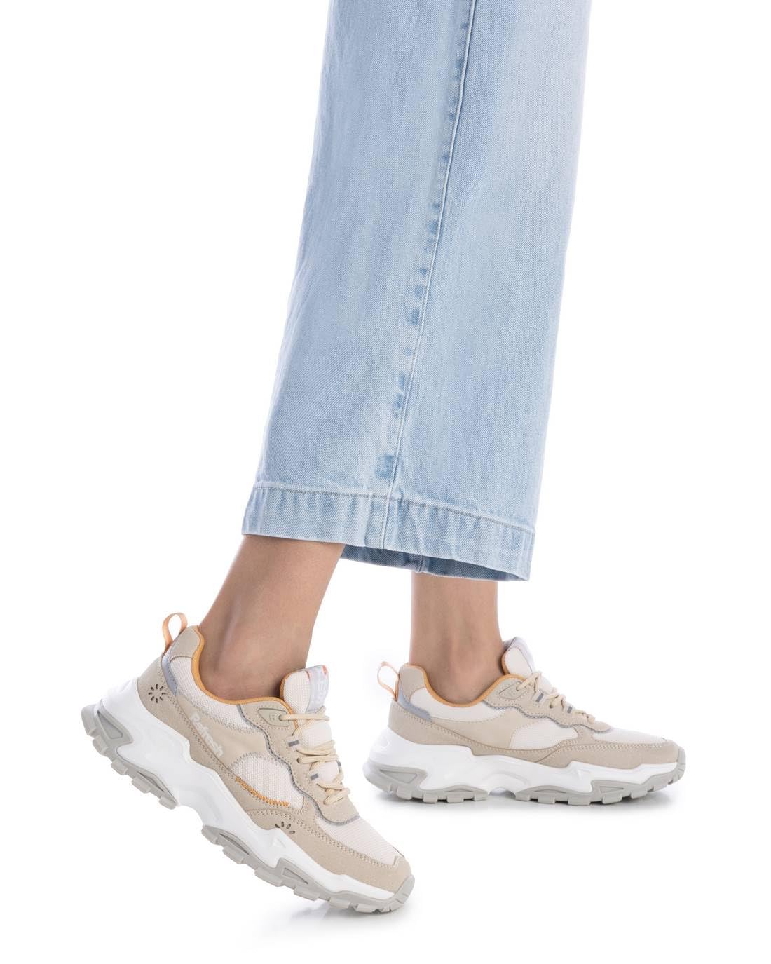 REFRESH - Zapatilla Mujer - Calzado Cómodo y Versátil - Moda Casual