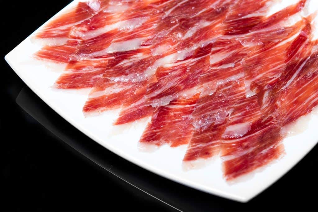 8 Kg Jamón Iberico de Cebo Pata Negra, 100% Natural, Curación de 28-32 meses - Jamón Ibérico de EXTREMADURA | INSIGNIA IBERICA