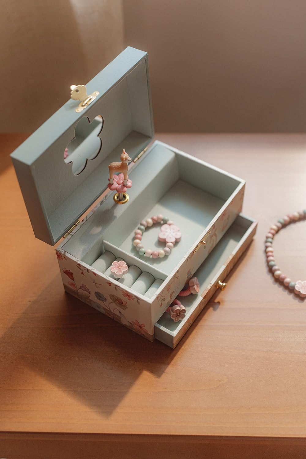 Little Dutch Fairy Garden Joyero con ciervo musical