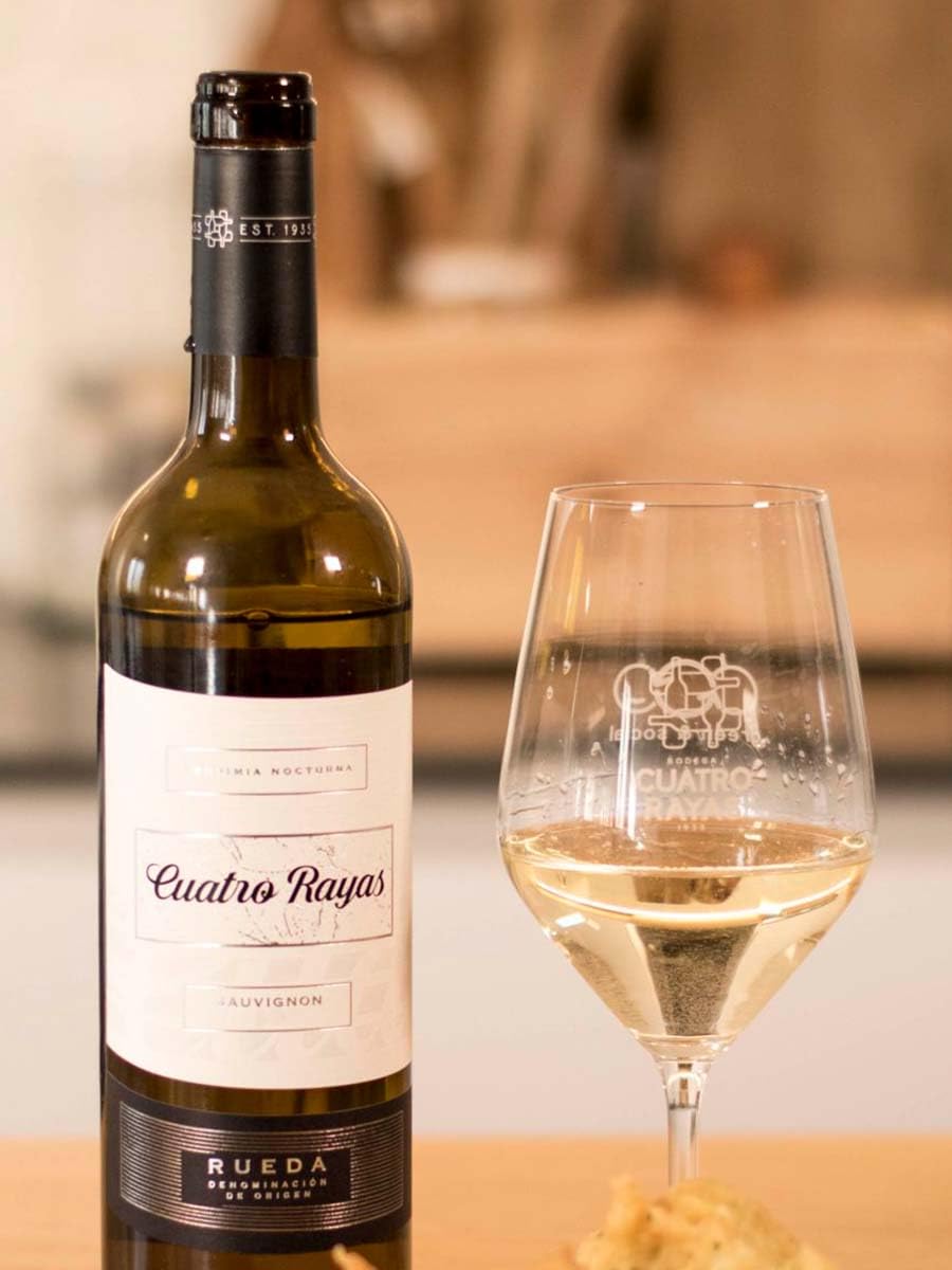 CUATRO RAYAS Sauvignon - Vino Blanco DO Rueda (6 Botellas x 750ml)