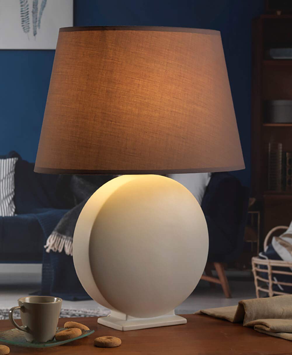 ONLI - Lampada da tavolo in ceramica bianca con paralume tortora