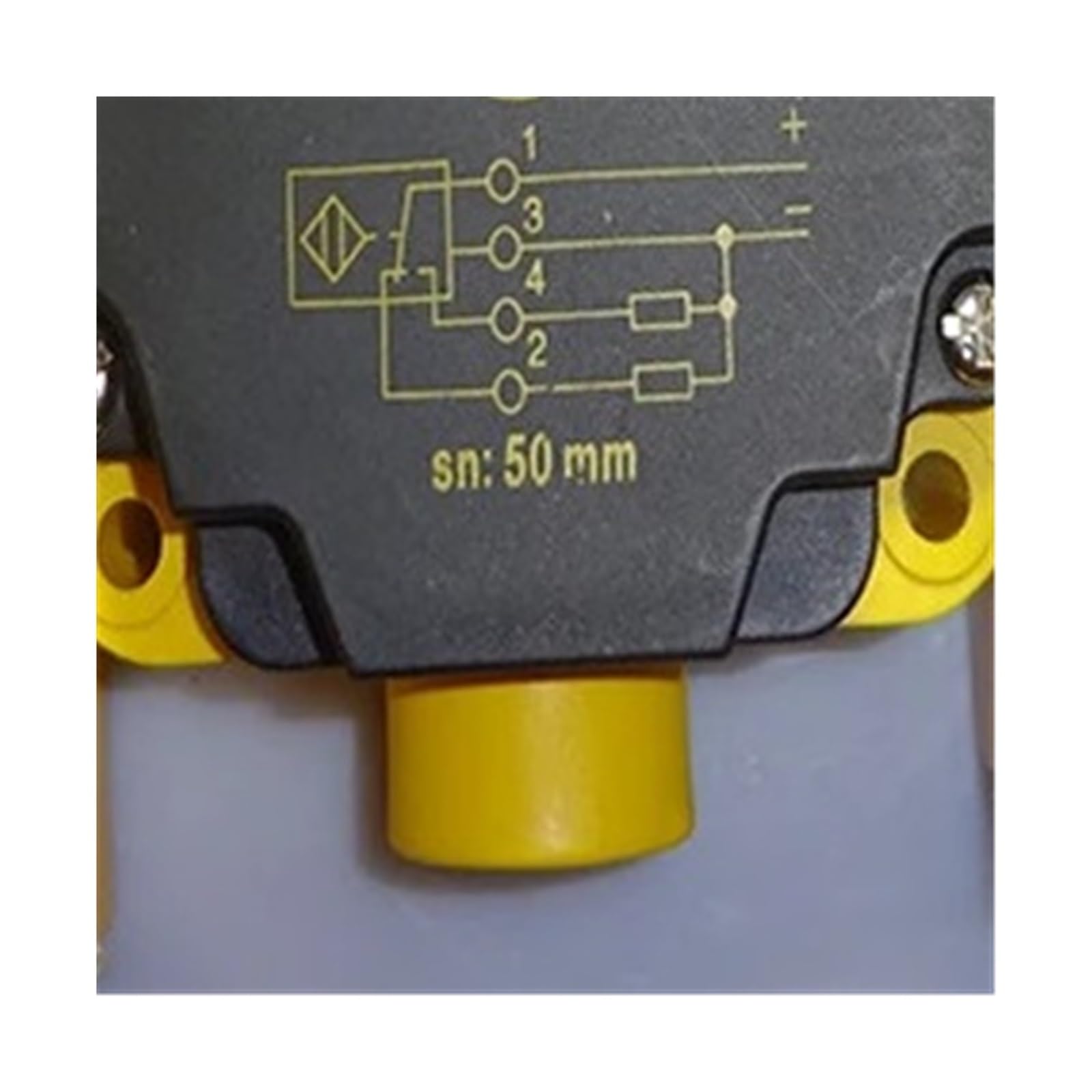 Ni50-CP80-VN4X2 éliminez les fausses détections sur vos lignes de tri