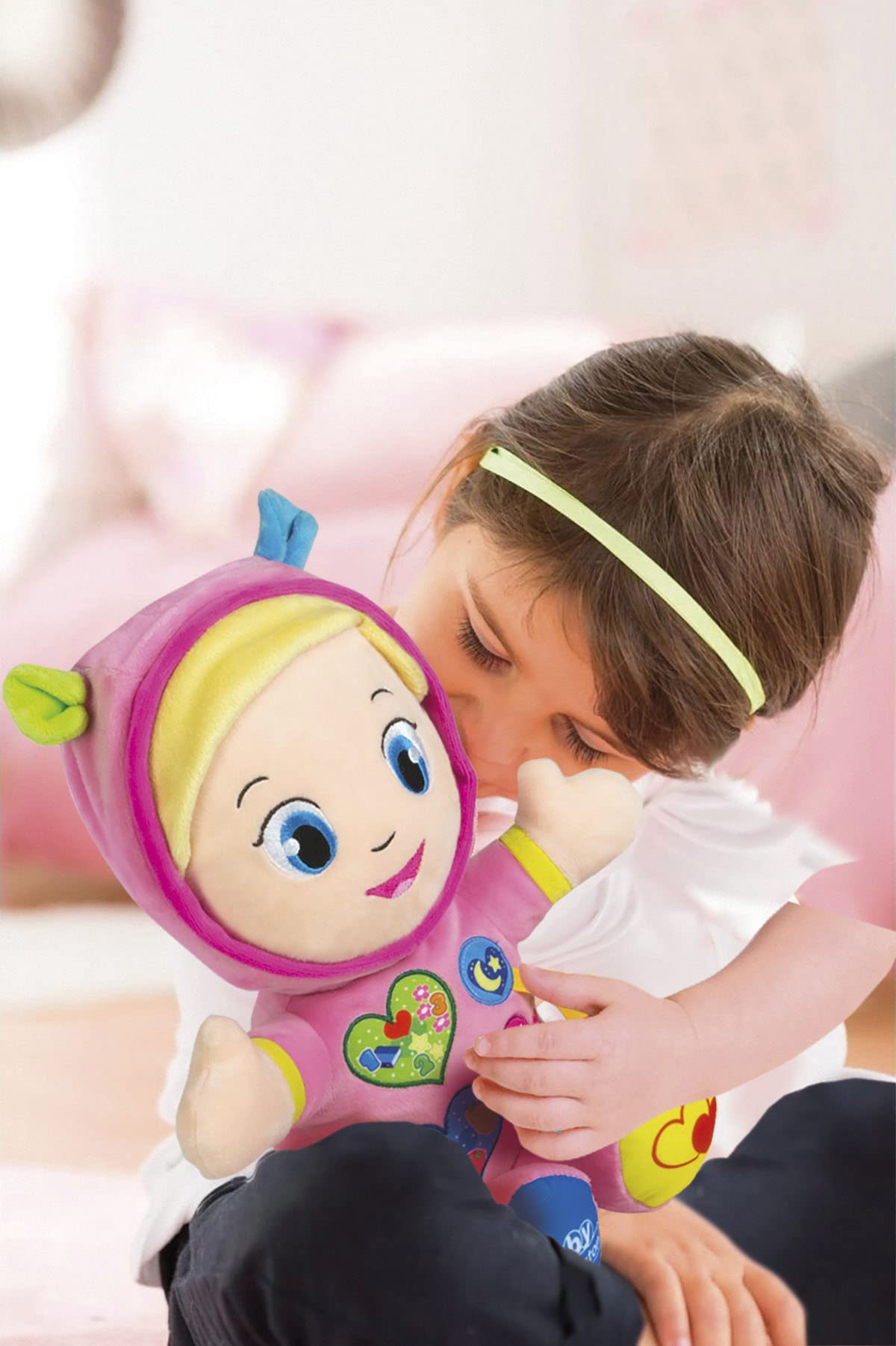 Clementoni Baby Alice, la Mia Prima Bambola, Peluche Bambini 10+ Mesi, Centro Attività con Ciuccio e 3 Tasti per Imparare Forme, Numeri, Colori, Parole e Versi degli Animali, Lingua Italiana, 17201