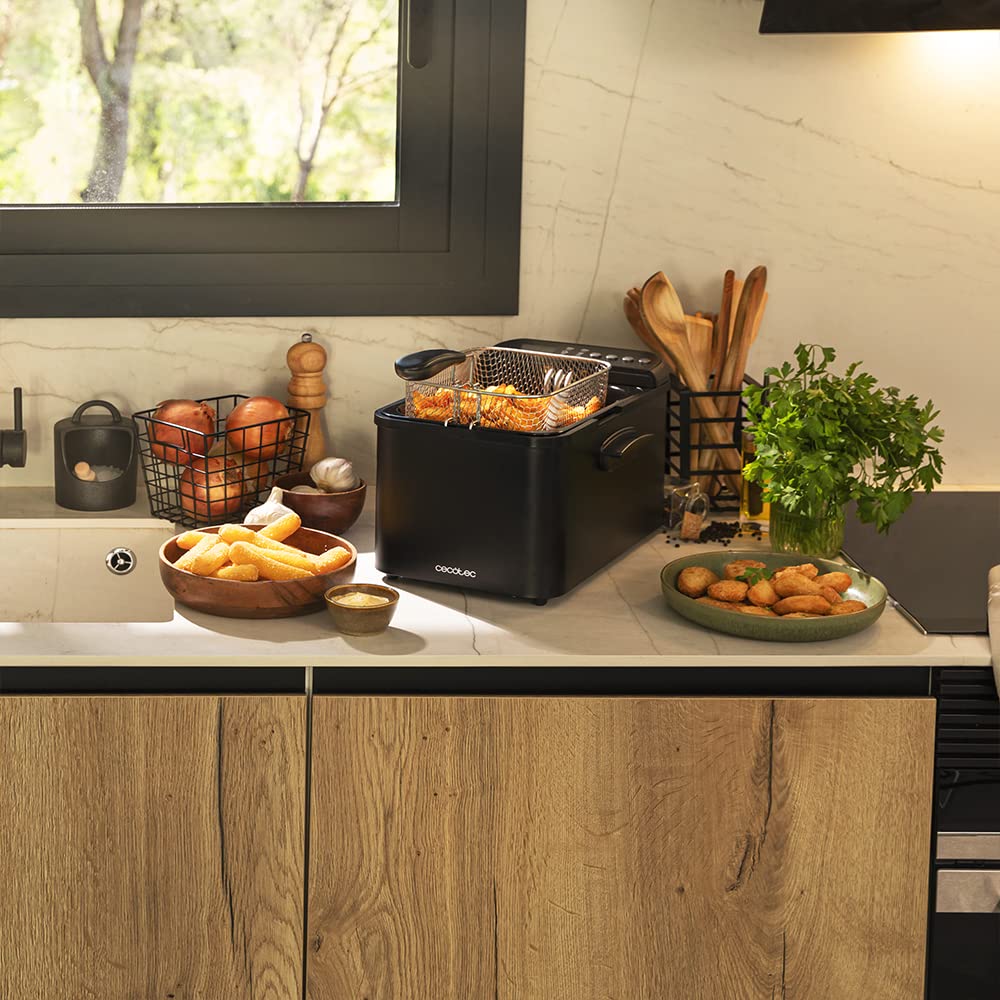 Cecotec Friggitrice a Olio 4,2L Cleanfry Luxury 4000 Black. 3270W, Design Elegante In Acciaio Inox Nero, 5 Programmi, 3270W, Filtro Oilclean, Coperchio Inox Con Finestra e Filtro Antiodore