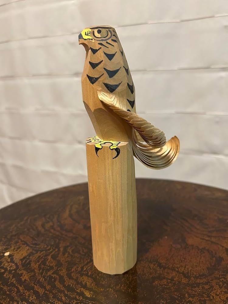 Amazon | 笹野一刀彫 鷹山おたかぽっぽ 東北伝統工芸 | 民芸品