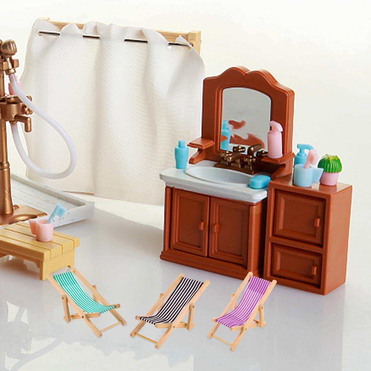 ibasenice 6 Pièces Miniature Chaise de Plage Pliable en Bois et Tissu, Transat Miniature 1:12 pour Maison de Poupée, Accessoire Décoration Micro Paysage, Couleurs Mixtes
