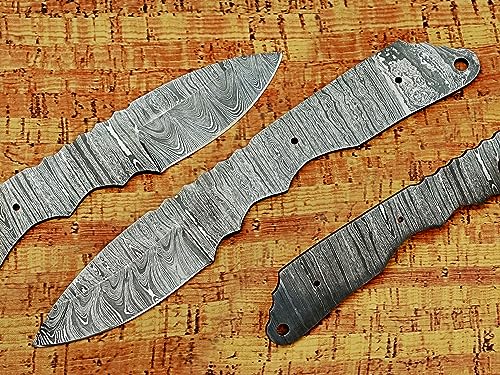 9.5 inches long Spear point blank blade skinning knife, hand forged Twist pattern Damascus steel, up to 5.75