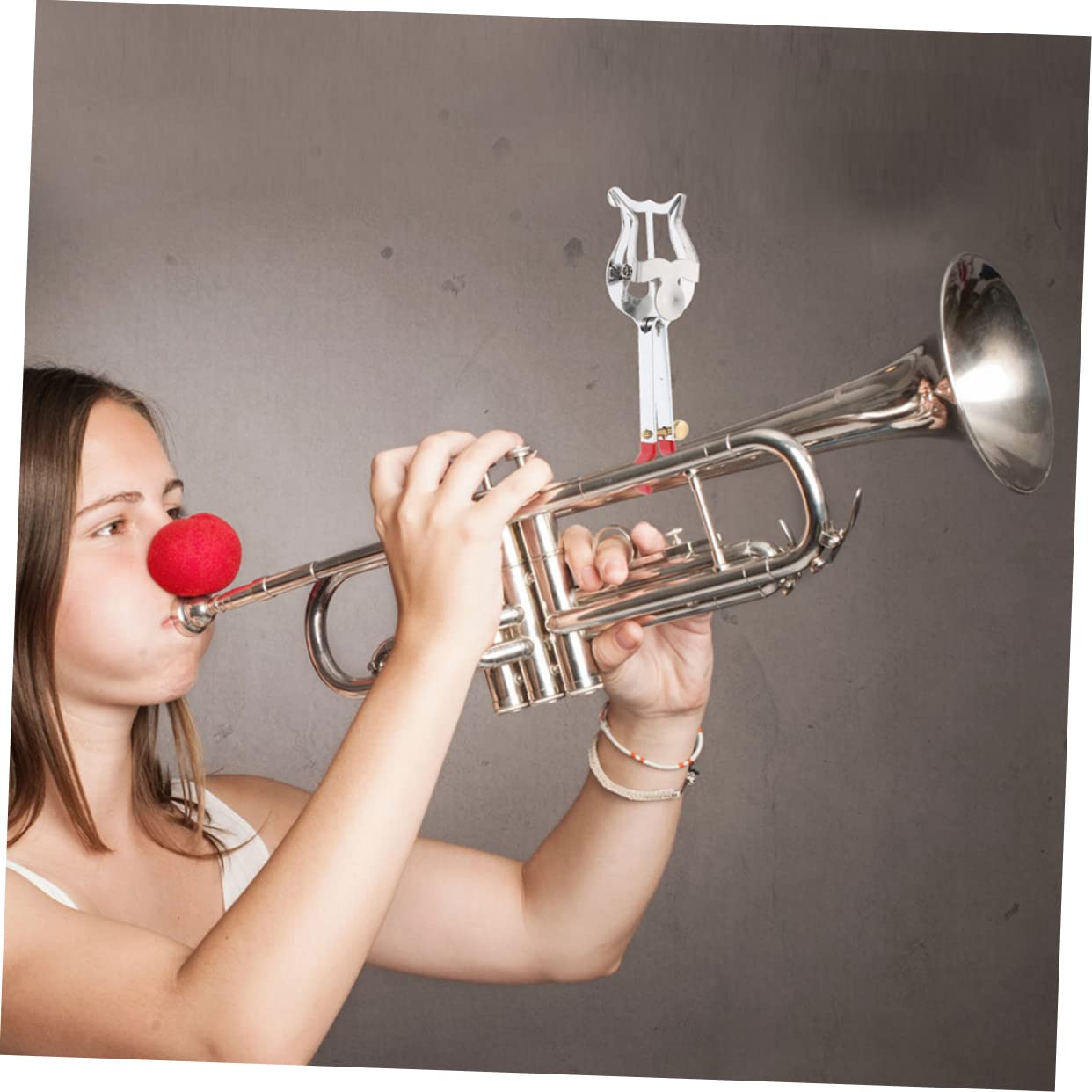 VICASKY 4stücke Trompete Lyra Leichtgewichtige Notenhalter Für Blasmusik Klappbar Und Tragbar Für Marching Bands Und Musiker Robustes Eisenmaterial Einfache Handhabung