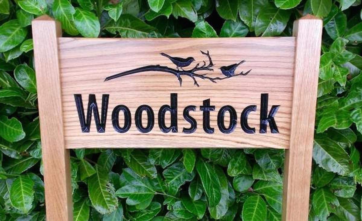 Freestanding Customisable Ladder Sign - Medium - 500 x 220mm - Posts 45 x 45 x 915mm by Bramble Signs