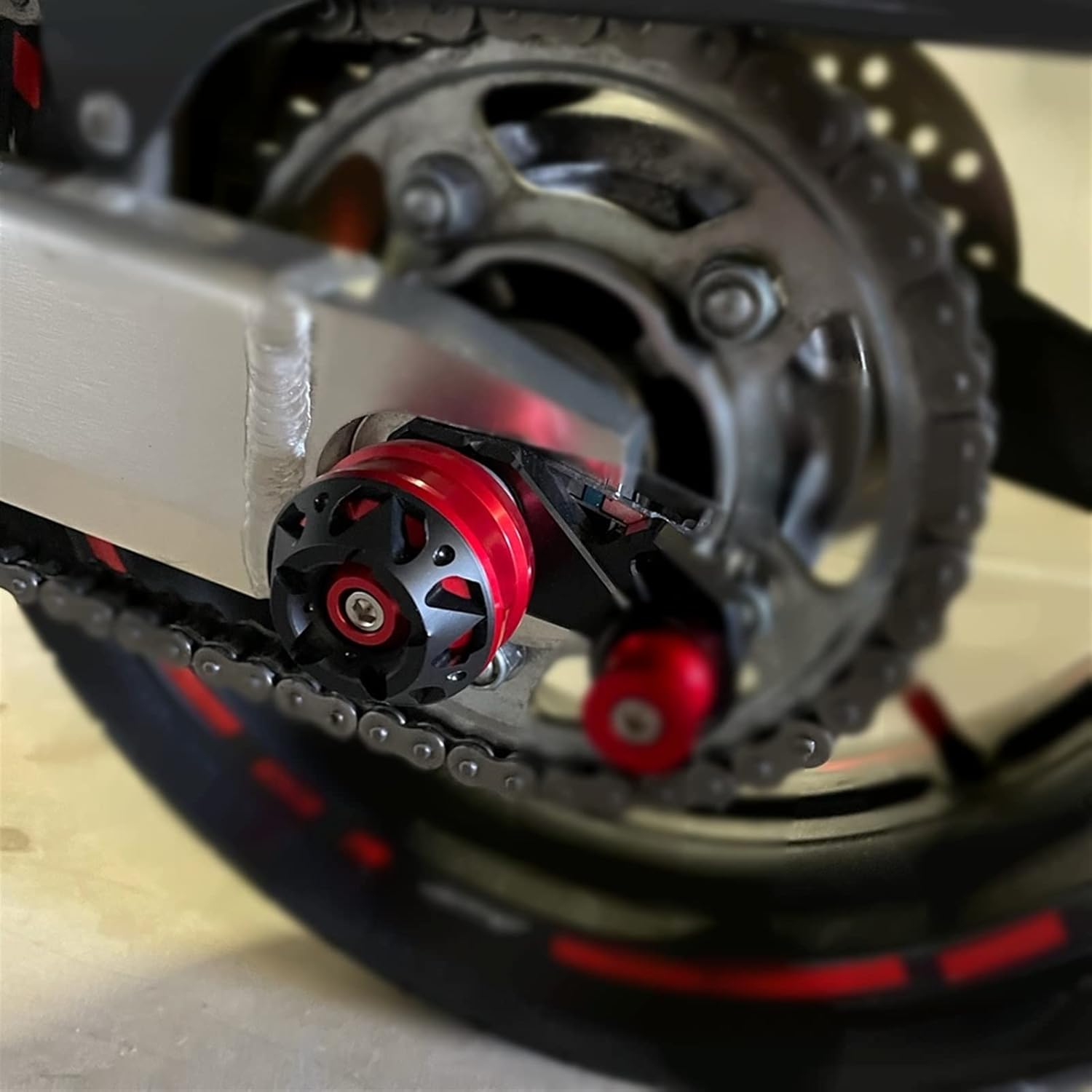 Protector Motorcycle CNC Front Rear Axle Fork Sliders Wheel Protector Pad Kit Accessories for YZF R15 R-15 V3 2017 2018 2019 Parts (Color : Rear Silver)