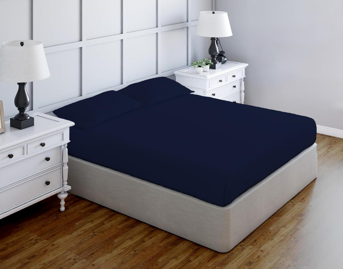 Luxury Egyptian Cotton Fitted Sheet 23cm Deep Pocket 200 Thread Count Single, Double, King, Super King Soft & Comfortable Bottom Fitted Sheet (Navy, Single)