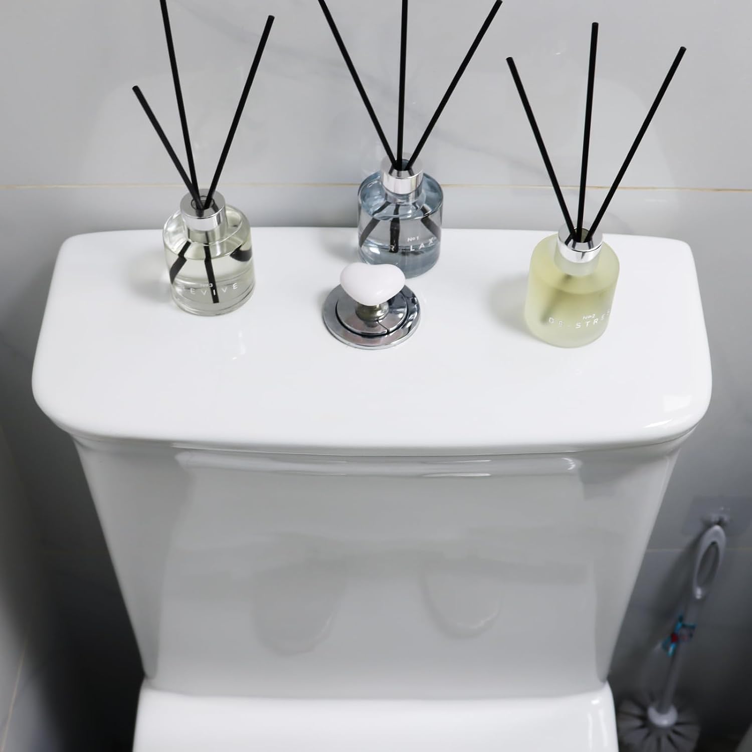3 Pack Fragrance Reed Diffuser, 50 ML Gardenia Jasmine White Tea Freesia Aromatherapy Scent Diffuser Set with 12 Black Fiber Sticks,Air Freshener for Bedroom Bathroom Office