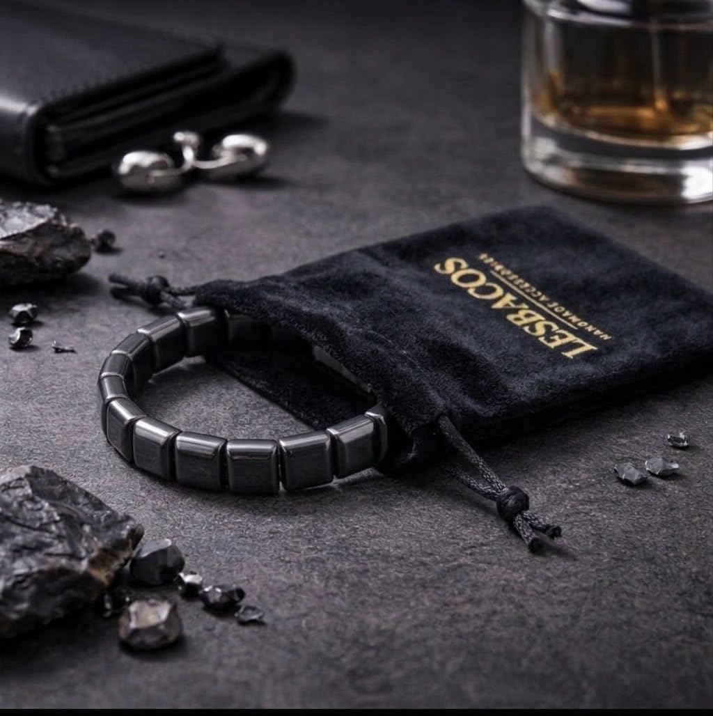 Bracelet Hématite Homme - Bracelet en Pierre Naturelle Véritable, Perles Rectangles avec Fermoir Aimanté Haute Qualité et Pochette en Velours, LesBacos