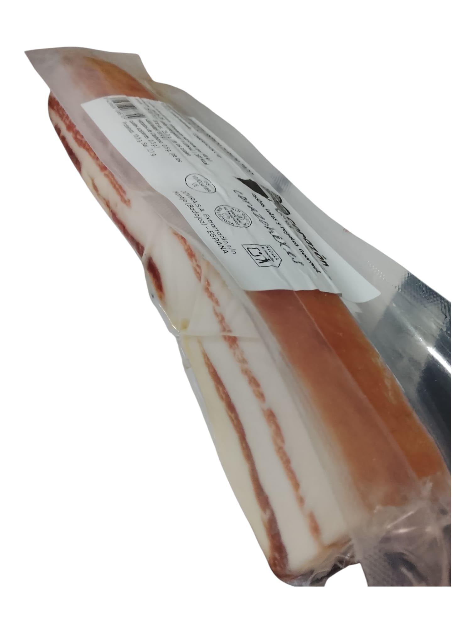 Cesta de Regalo para Empresas con Jamón Ibérico de Cebo, Panceta Ibérica Salada, Queso de Oveja Artesano, Chorizo Ibérico – Corazón Extremeño