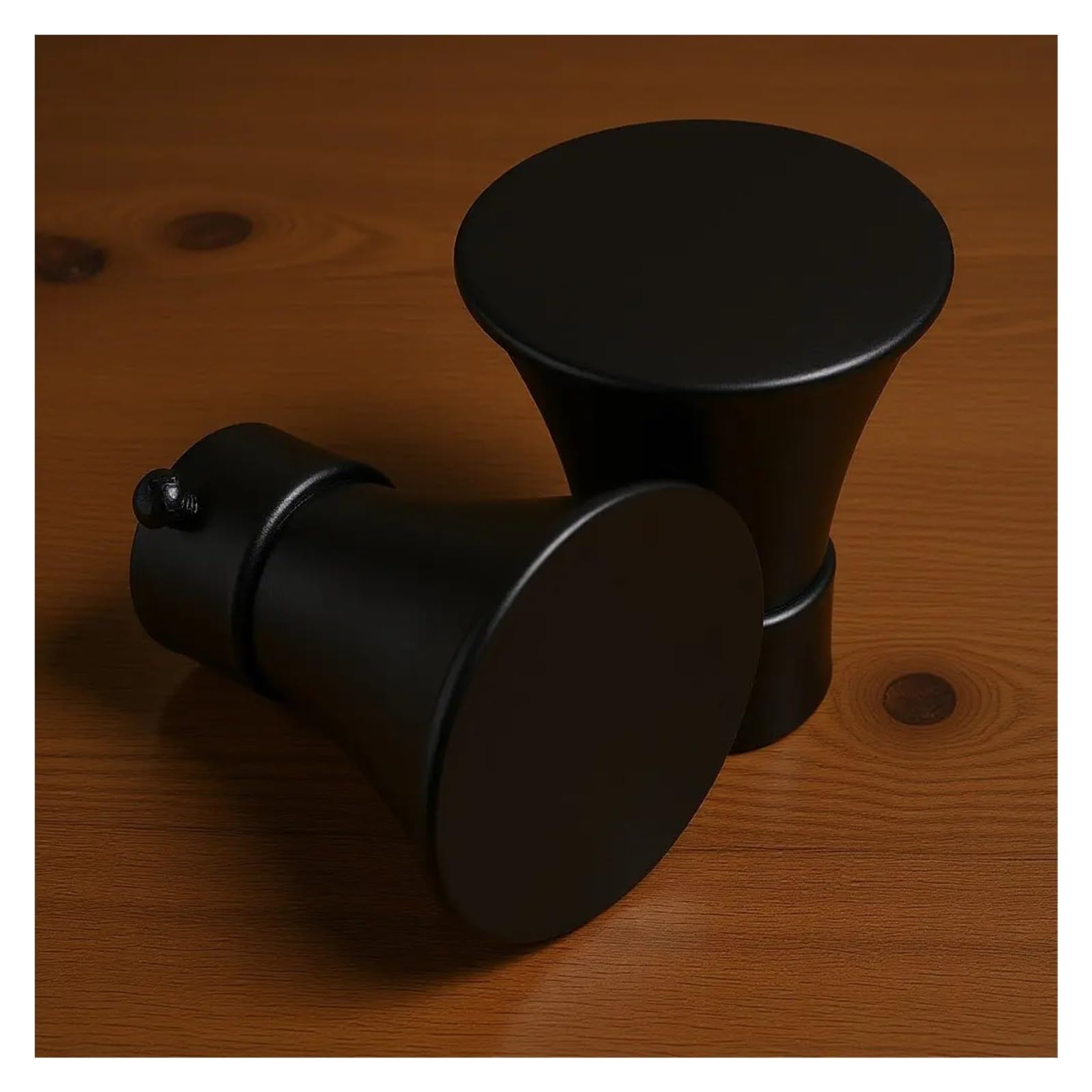 Lot de 4 embouts de tringle à rideaux décoratifs en fer noir - Capuchons de rechange antirouille et résistants à l'usure pour décoration de rideaux