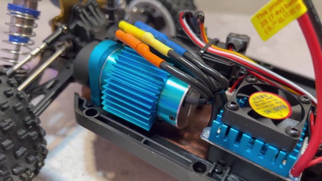 Amazon.com: WLtoys 124007 75KM/H 4WD RC Car Professional