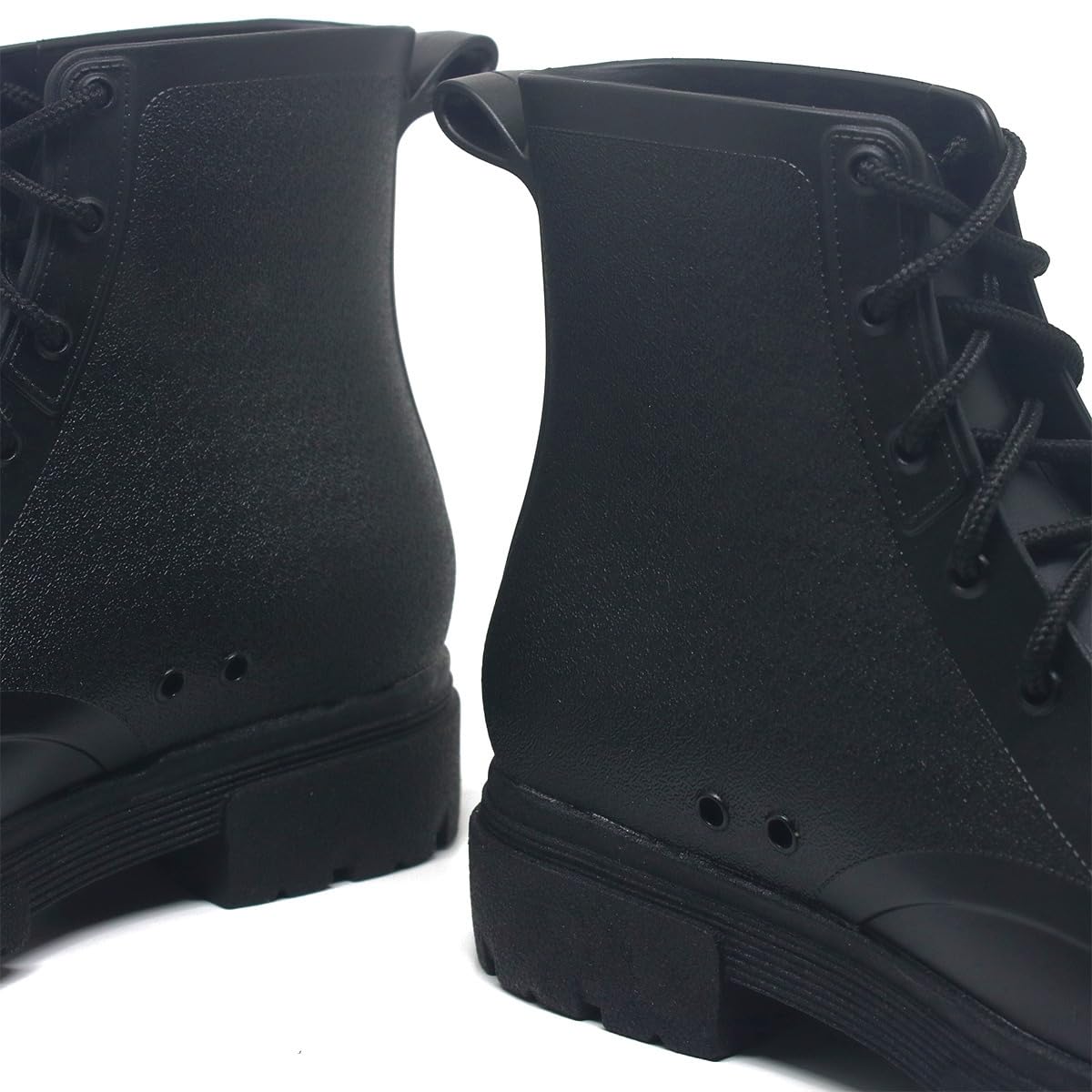 Coturno Bota Tratorado Infantil Emborachado Confortavel Preto em promoção! Veja a oferta e mais achadinhos de Botas & Galochas Infantis 4 Hoje é o melhor dia para comprar Coturno Bota Tratorado Infantil Emborachado Confortavel Preto com aquele preço maroto! Promoção! Aproveite a oferta! 4