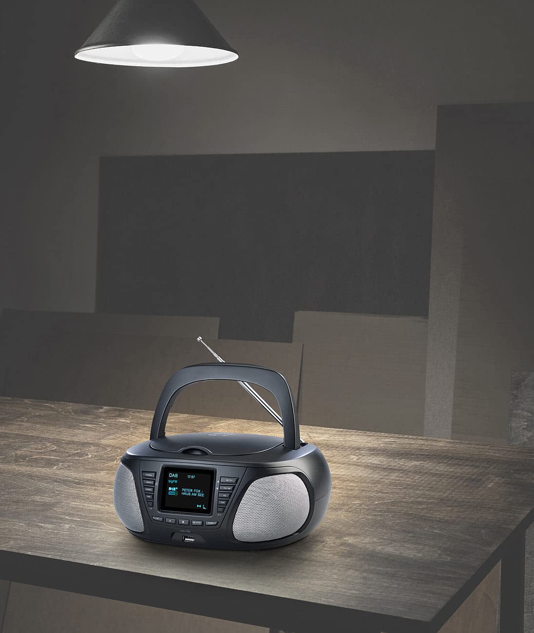 VR-Radio CD Player: Mobile Stereo-Boombox mit DAB+/FM, Bluetooth, CD, AUX, 10 Watt (Radio, tragbarer Player, Lautsprecher)