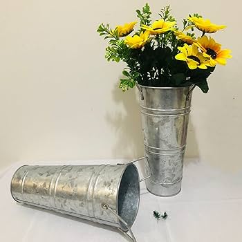 cocomaro⭐︎ Amazon.com : ZOOFOX Set of 4 Galvanized Metal Vases, 9