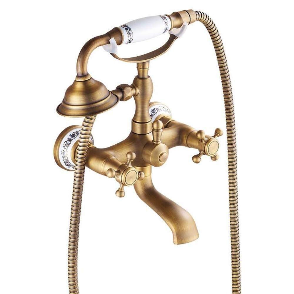 Système de douche en porcelaine bleu et blanc pour redécouvrir le plaisir de l'eau
