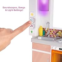 Vista 4 de Barbie DreamHouse versión 2,021 – Casa de muñecas grande (3.75 pies/1.14 m) con piscina, tobogán, ascensor, luces y sonidos, y accesorios para casa