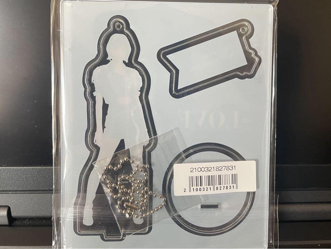野口衣織　サイン賞　アクスタ Amazon.co.jp: LOVE イコラブ 野口衣織 アクスタ あの子