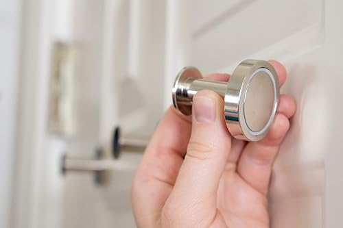 Miniatura 7 de Mavoro Ganchos magnéticos fuertes para colgar abrigos y bolsas. Juego de 2 ganchos magnéticos cromados para imanes resistentes, 52 imanes de tierras