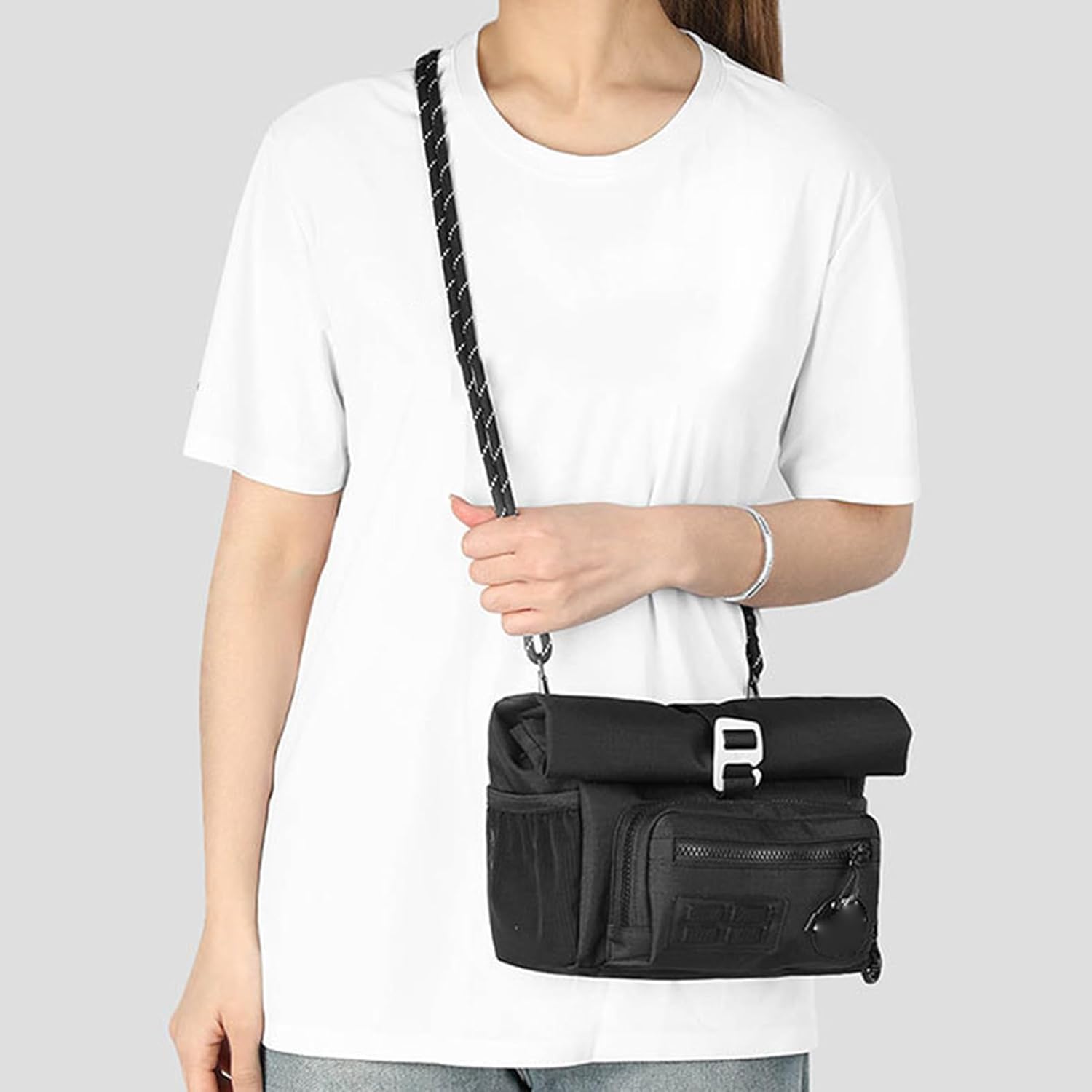 Handlebar Bag, Compact Folding Bike Front Bag with Detachable Shoulder Strap Rain Cover Storage for Urban Commuting Touring and Wet Weather Cycling