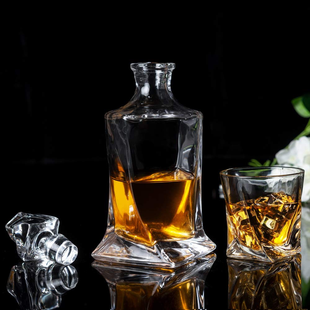 KANARS Whisky Karaffe und Gläser Set, 800 ml Bleifrei Kristall Whiskey Dekanter mit 4x 300 ml Gläsern, 5-Teiliges, Geschenkbox