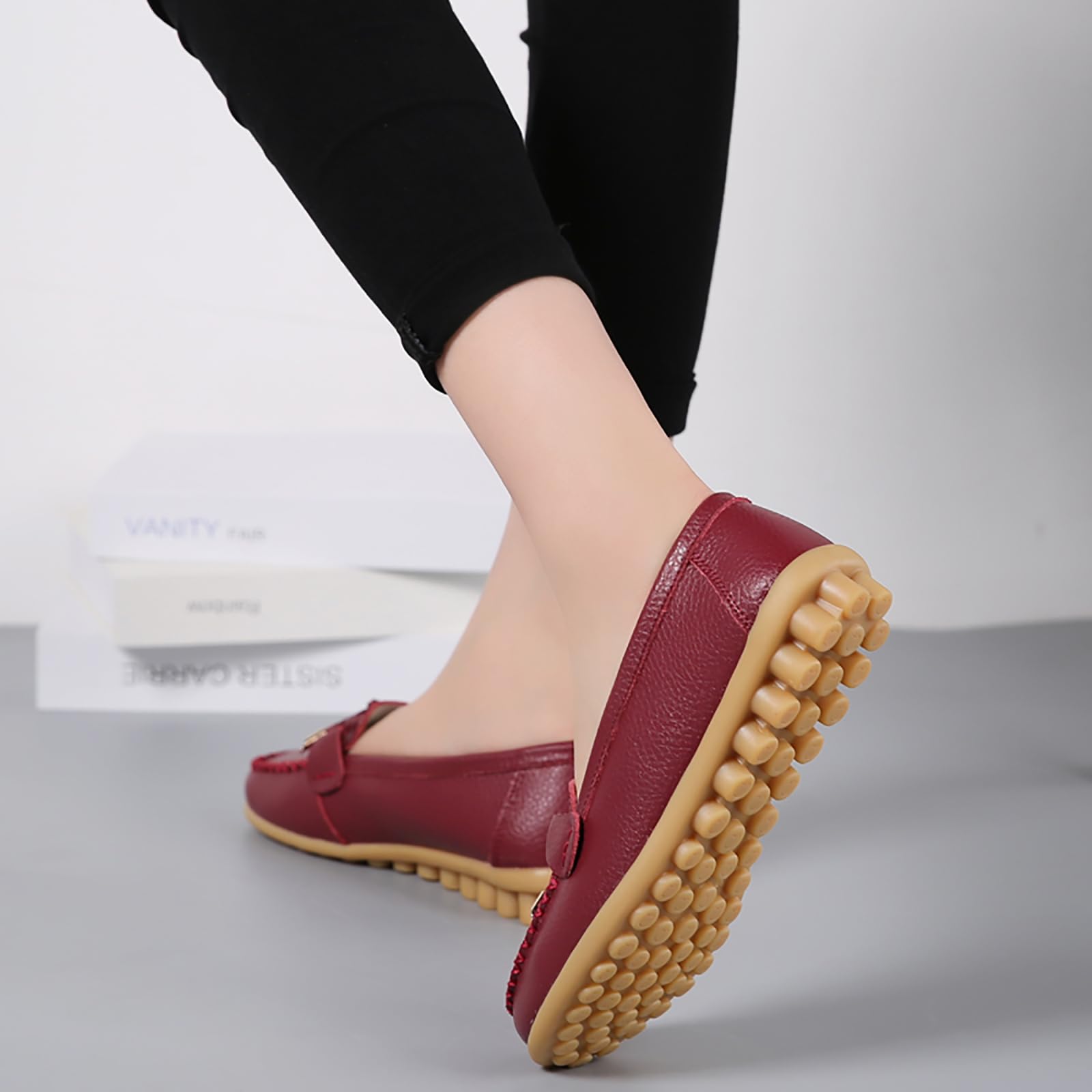 Sunporx Mujeres Cómodo Mocasines Cuero Punta Redonda Conducir Mocasines Casual Caminar Mujeres Slip on