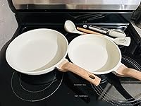 Review Image by Reyes Mariana Reyes Mariana