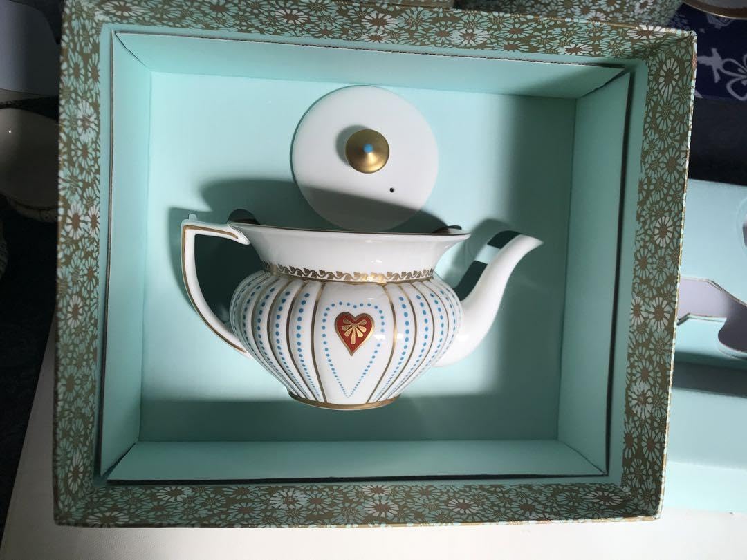 ウェッジウッド　ハーレクイン　クイーンオブハート　　ティーポット WEDGWOOD ウェッジウッド クイーンオブハート ティーポット 廃盤