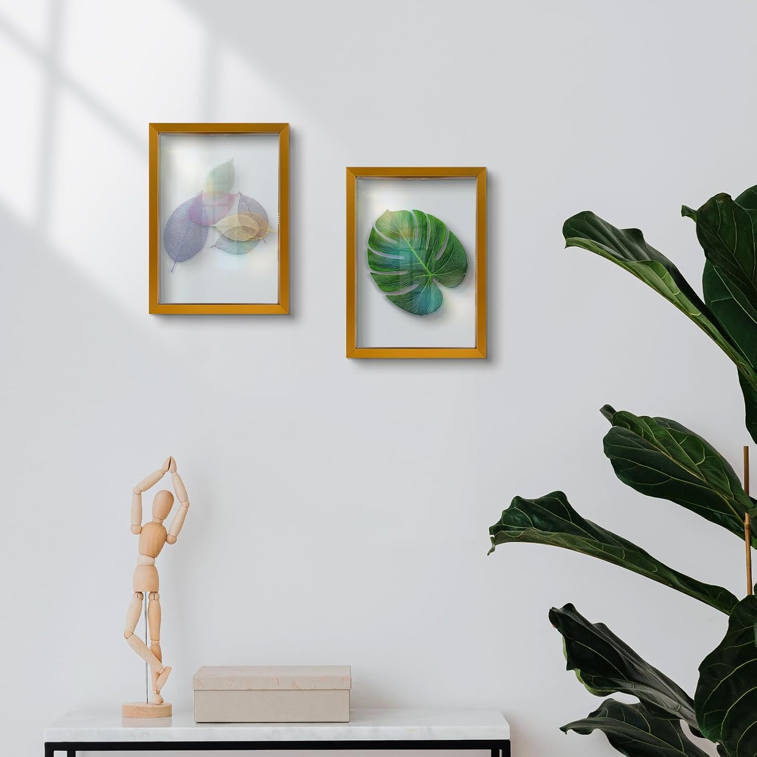 Golden State Art, 5x7 Floating Picture Frame Aluminum, Tempered Clear Glass Displays Any Size Photo Up to 5 x 7, for Home or Gallery Decoration (Bronze, 12 Pack)