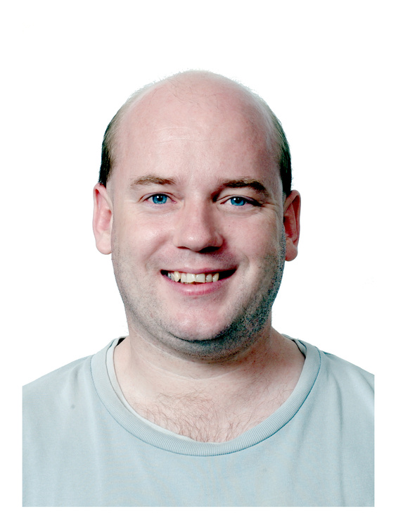 Amazon.co.uk Kevin Hill books, biography, latest update