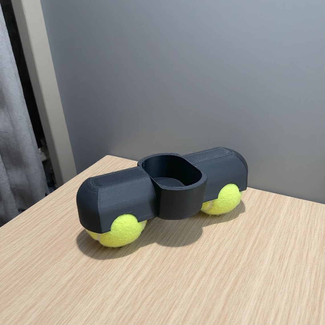 Zwift Ride - Adattatori per piedi a bilanciere per ciclismo indoor, con 2 palline da tennis, accessori per allenamento indoor