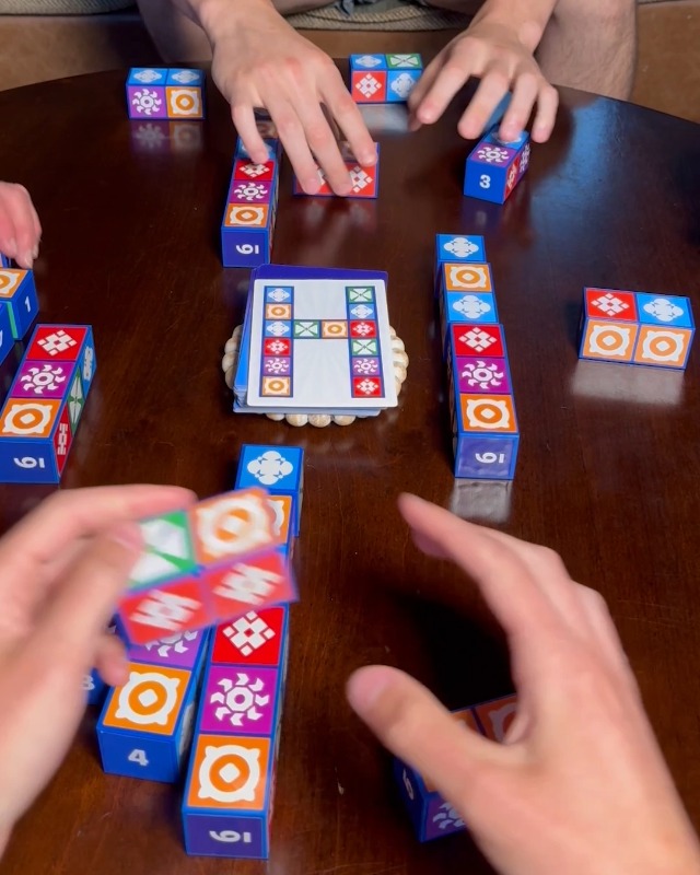 Amazon.com: Uzzle 3.0 Expansion, Requires Uzzle Base Game, Block