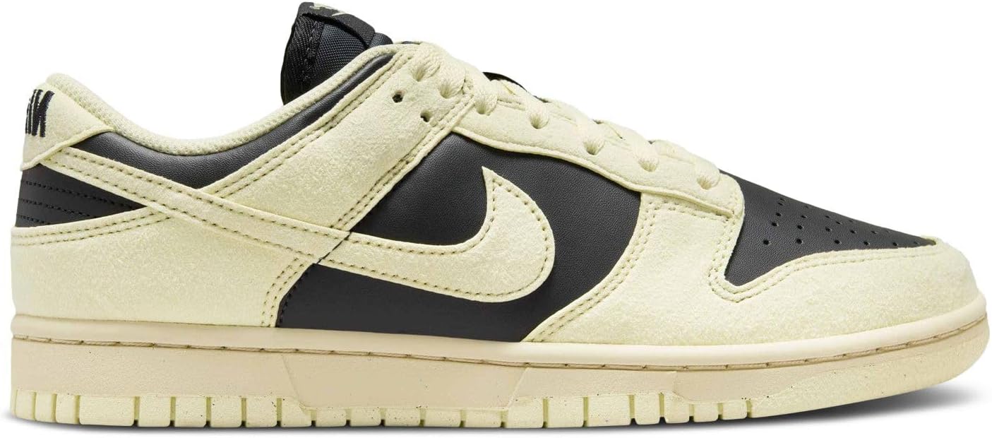 Dunk Low Women's Sneakers