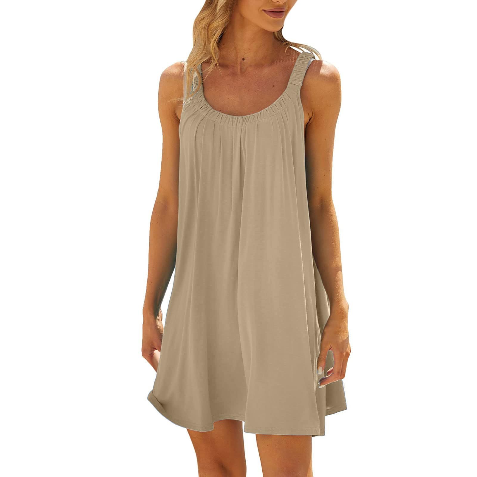 Décolleté dans le dos élégant pour cette robe d'été fluide
