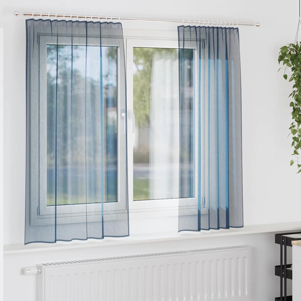 Rideau en voile bleu roi opaque contre le vis-à-vis de la chambre