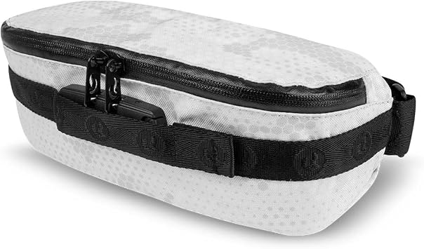 Skunk Maverick Cross Body Belt Bag Atomic White Digital Camo