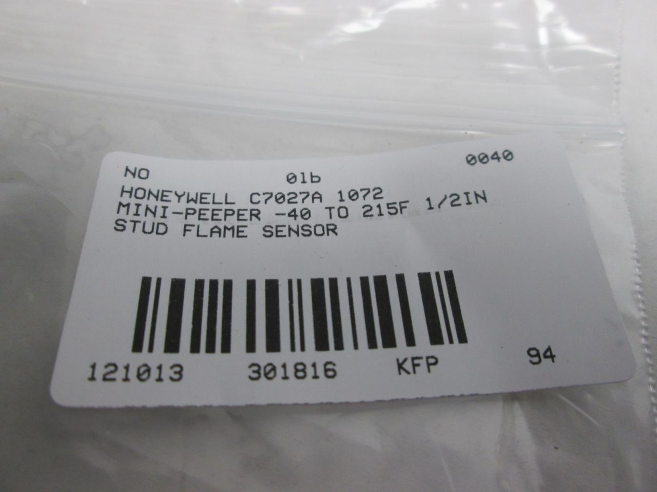 C7027A1072 Minipeeper Ultraviolet Flame Detector, 8 feet Leads