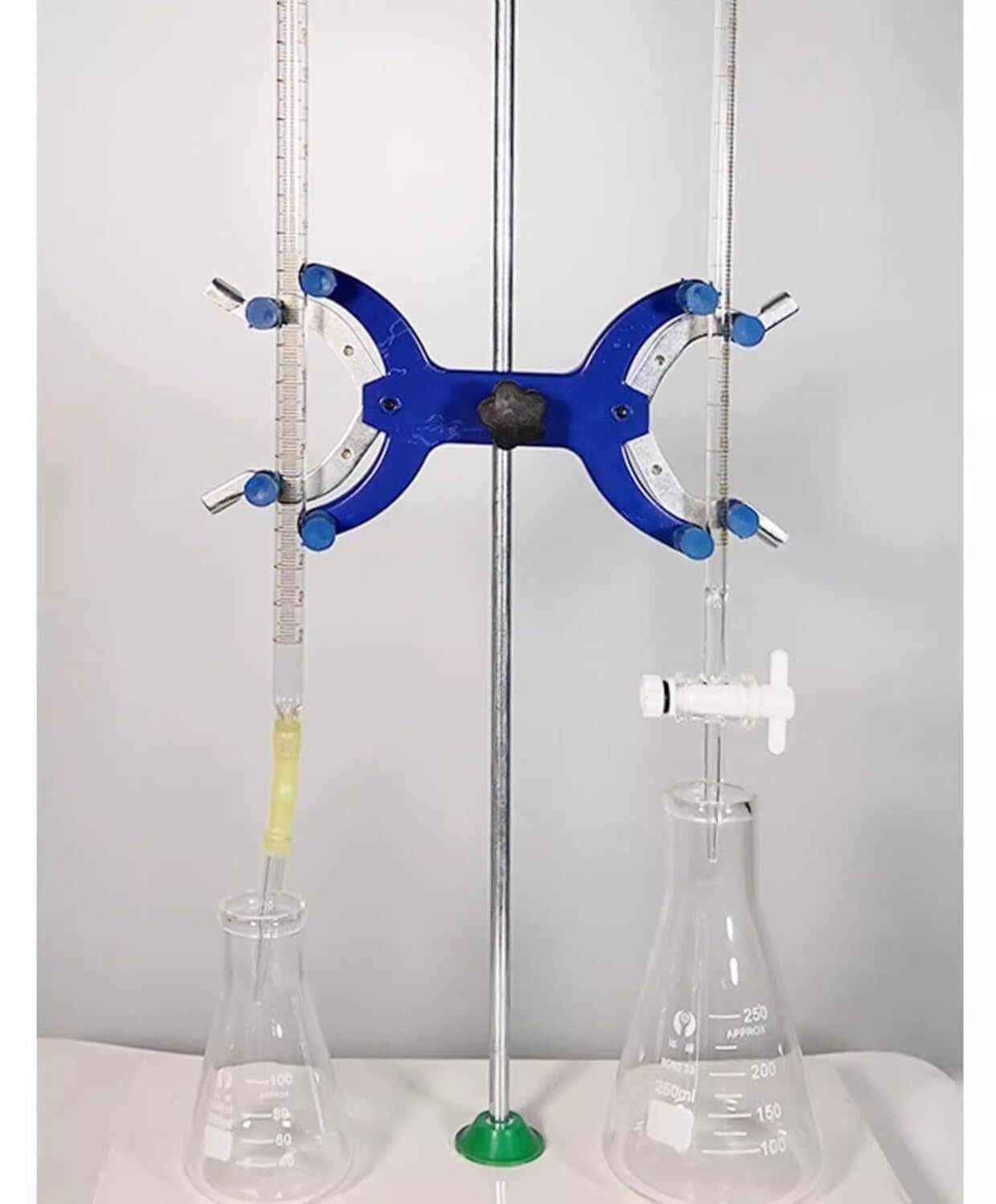 Buretta in Vetro Borosilicato Classe A - Capacità 100mL con Graduazioni 0,2mL e Tolleranza