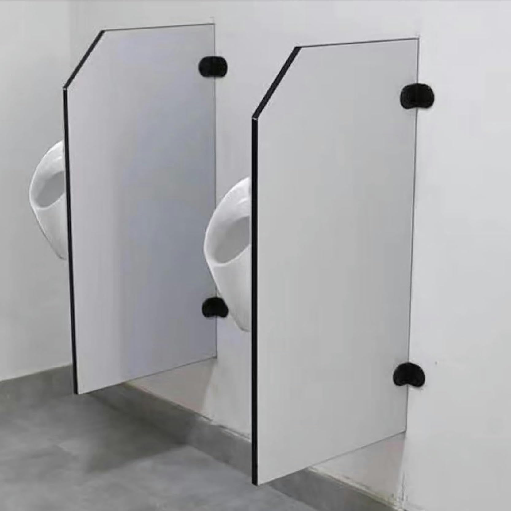 Écran de séparation pour urinoir d'hôtel afin d'aménager des sanitaires modernes