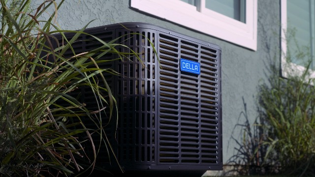 Image of DELLA Vario Series Mini Split Air Conditioner Works with Alexa,9000 BTU,Cools up to 400 Sq.Ft,19 SEER2,Ductless Inverter System,Energy Star,Heat Pump Pre-Charged and 16.4ft Installation Kits