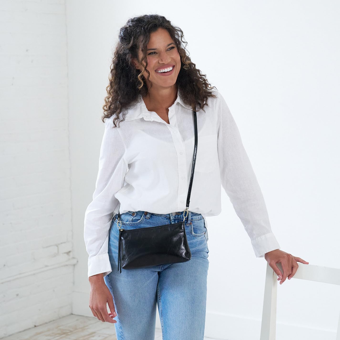 HOBO Darcy Leather Convertible 3-in-1 Crossbody Bag with Removable & Adjustable Strap, Exterior Phone Slip Pocket - Image 10