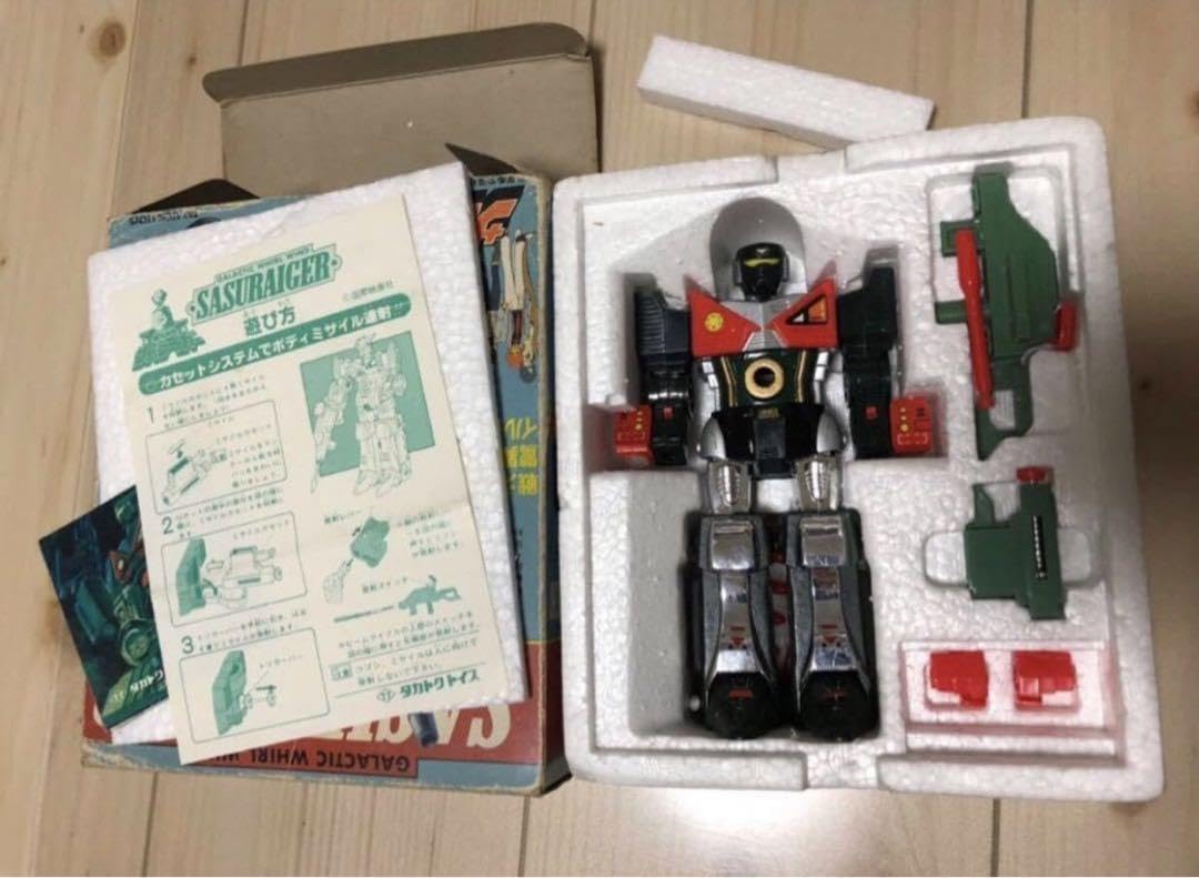 Amazon.co.jp: 銀河疾風サスライガー タカトクトイス 当時物 超合金 